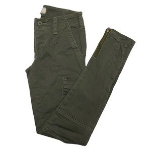 Free People Moto Cargo Skinny Size 25